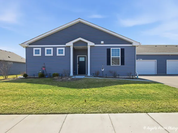 6311 Maple Glen Dr, Wonder Lake, IL 60097