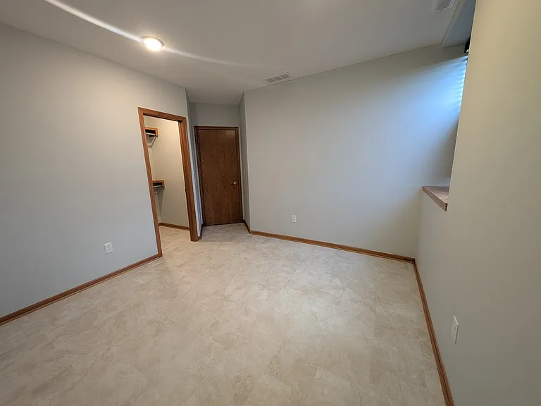11620 E 47th St S — Photo 25