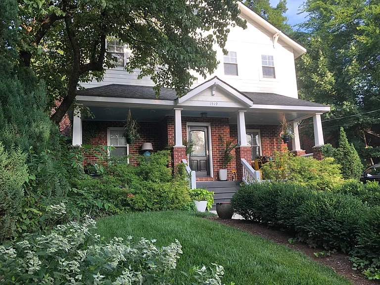 1519 Southwood Ave — Photo 1