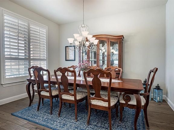 4th image of 2808 Corral Dr