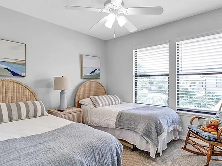 Second bedroom