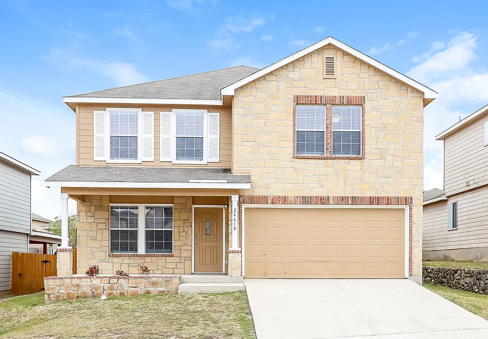 24610 Corral Gables