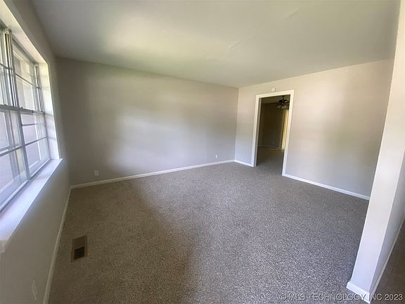 3rd image of 1533 S 68th East Ave