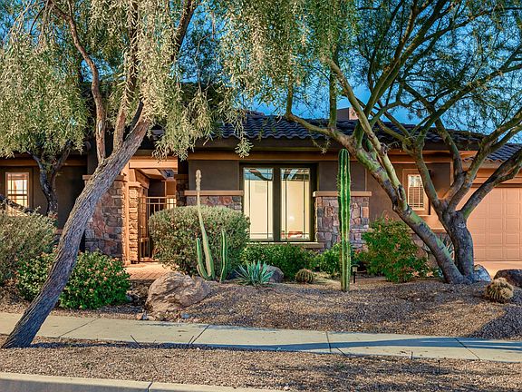 4th image of 31909 N 16TH Avenue