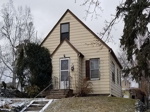 3rd image of 1233 Stanford Ave