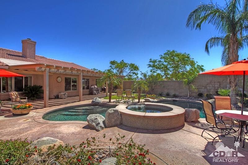 2nd image of 79799 Shadwell Cir