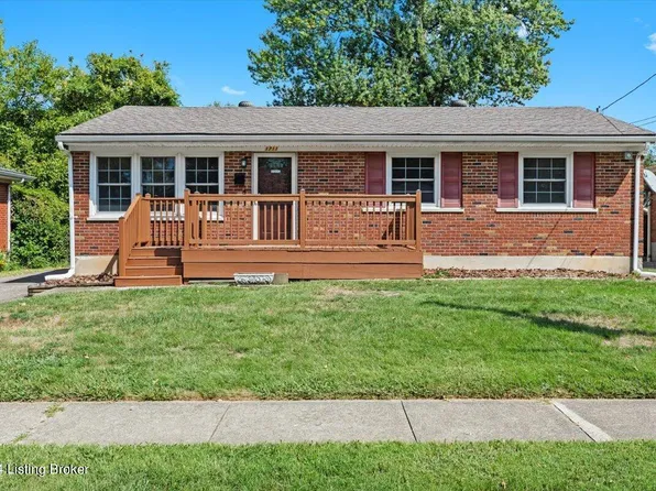 1711 Westmoorland Way, Lyndon, KY 40242