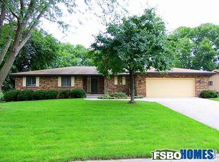 3400 Eula Dr, Urbandale, IA 50322