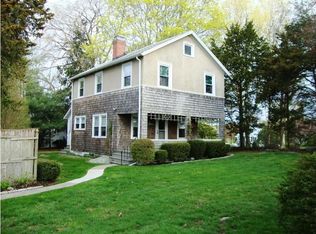 72 Middle Beach Rd W, Madison, CT 06443