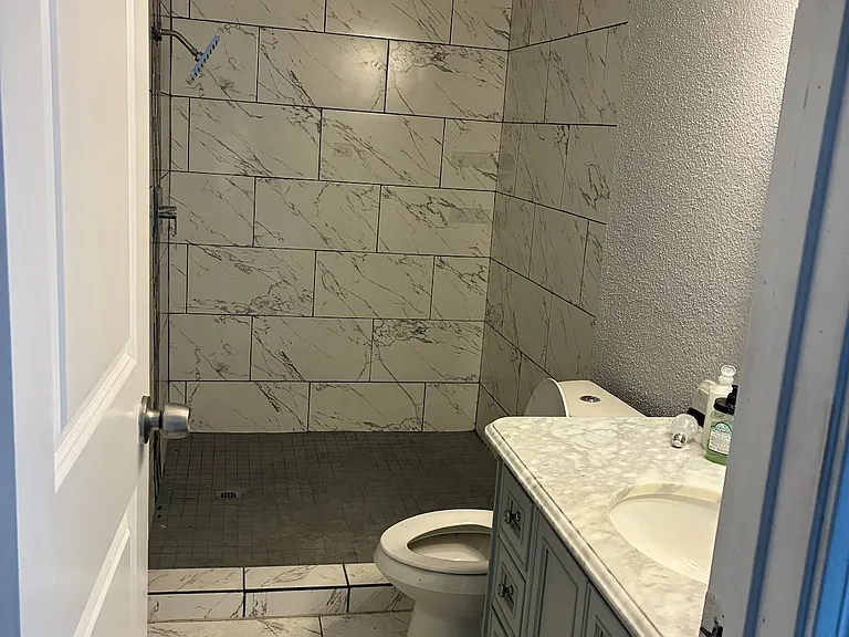 12807 Mosscrest Dr — Photo 3