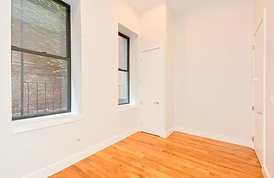 Rented by Uptown Flats LLC