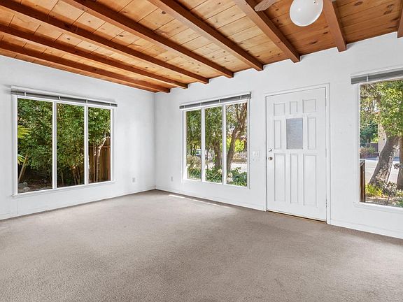 4th image of 785 Seacliff Dr