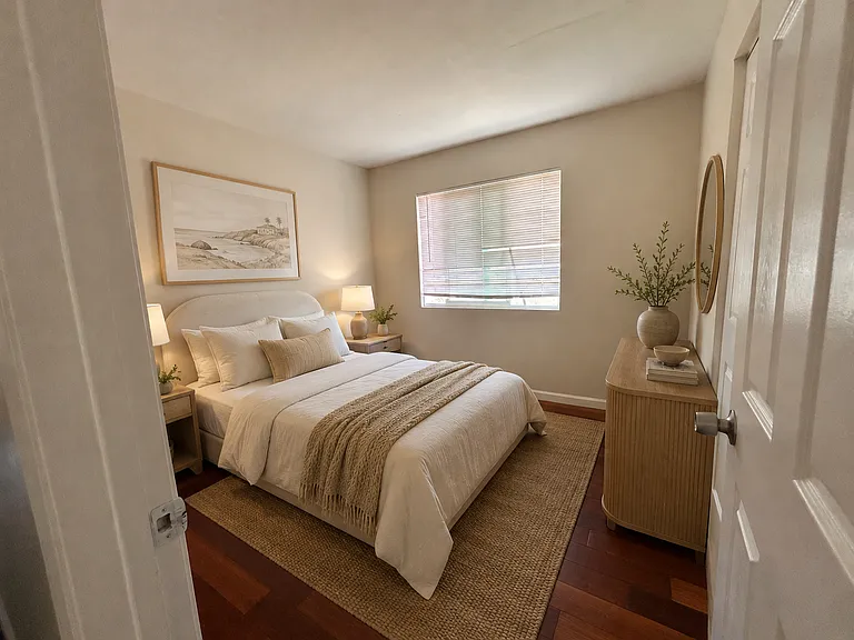 Secondary bedroom 2 with furniture.