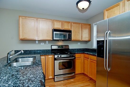 Kitchen, Stainless Steel Appliances with Granite Counter Top