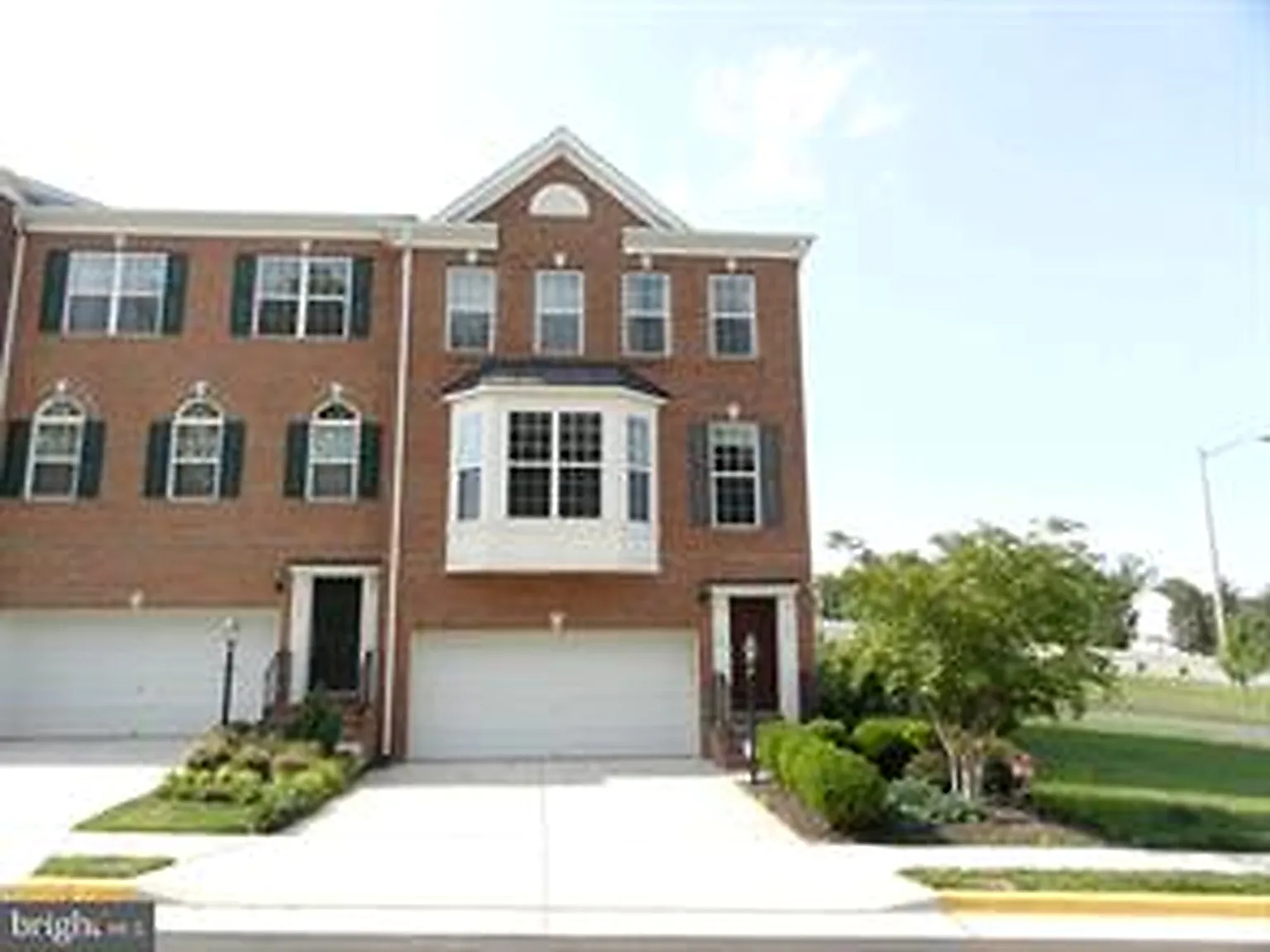 3 bed, 3170 sqft, $3,095 — Photo 1
