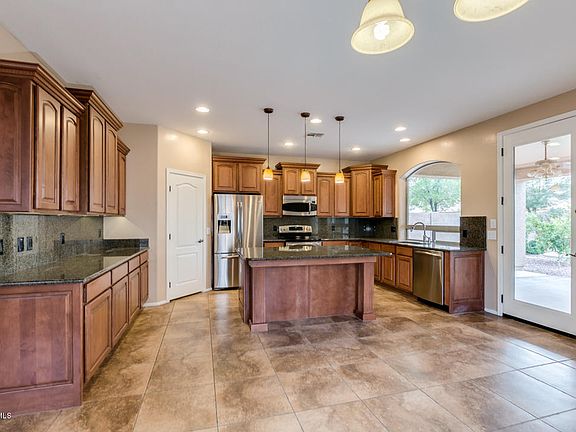 4th image of 17775 W Wood Dr