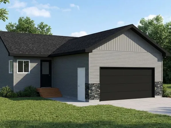 209 Dorchester Ave, Box Elder, SD 57719