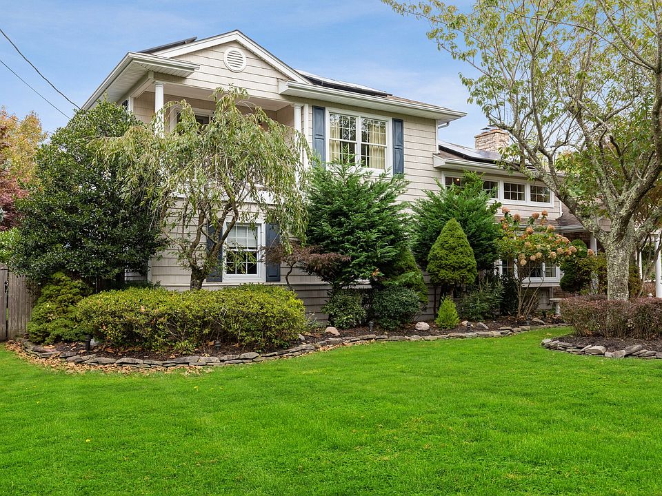 1st image of 6 Murphy Dr