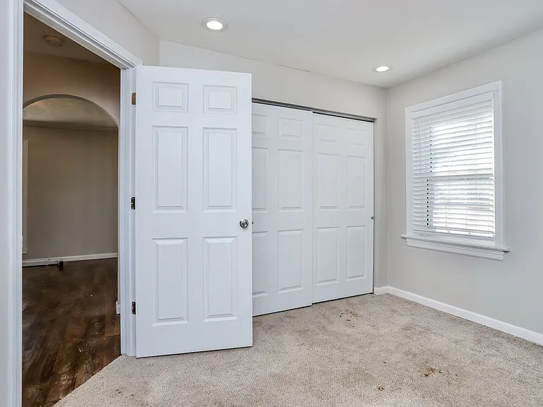 1 Saint Mark Dr — Photo 16