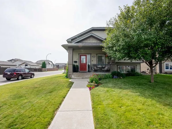 430 E Lettice Perry Rd N, Lethbridge, AB T1H 5P1