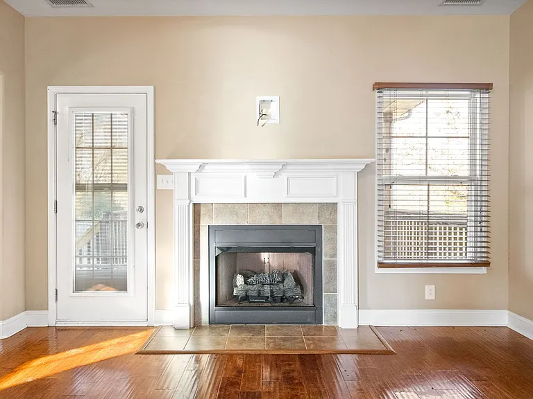 955 Terraceside Cir — Photo 6