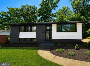 810 Malta Ln, Silver Spring, MD 20901