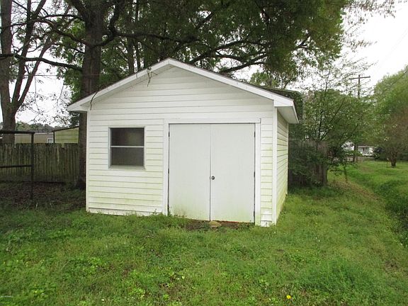 2nd image of 644 Scenic Dr