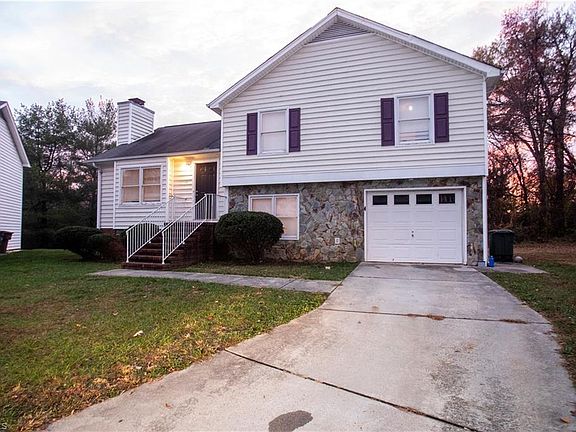 2nd image of 14 Ponderosa Ct