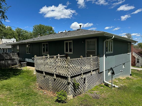 2nd image of 5132 Poppleton Ave #5136