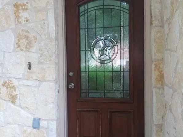 5810 Cinnabar Cv, San Antonio, TX 78222