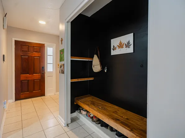 615 Olmstead Dr, Hinesville, GA 31313