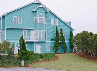 100 Catamaran Ct, Emerald Isle, NC 28594