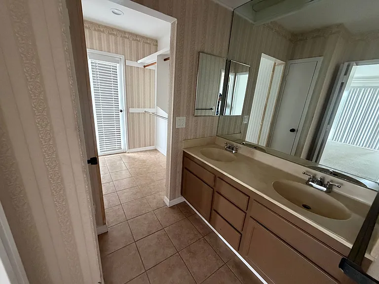 3013 Horton Ave — Photo 11