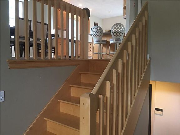 3rd image of 30 Orchard Meadows Dr #30