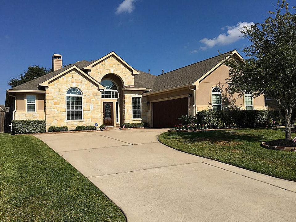 1st image of 12402 Scherer Woods Ct