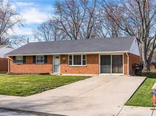 414 Merrymaid Dr, Englewood, OH