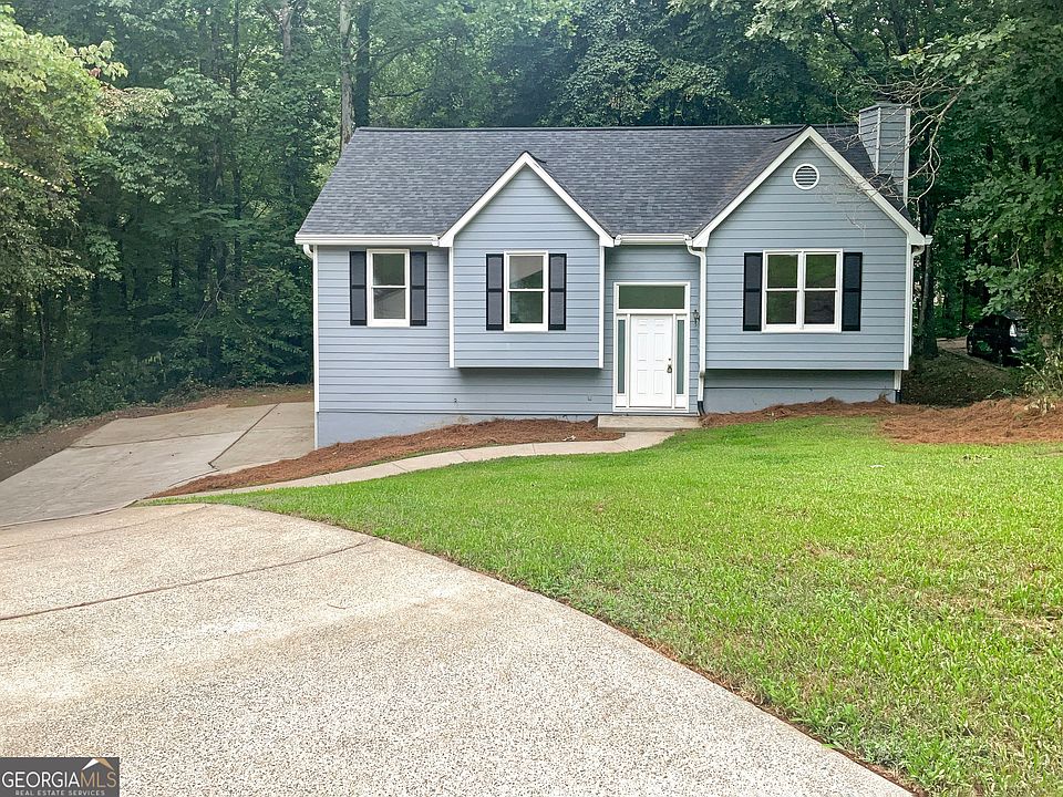 1st image of 814 Montclaire Pl