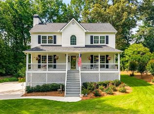 2401 Stockton Dr, Marietta, GA 30066