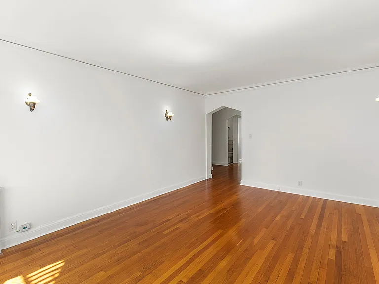 1444 7th Ave #206 — Photo 6