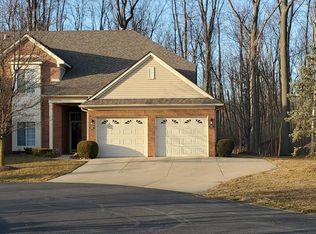 3498 Eagle Creek Dr, Shelby Township, MI 48317