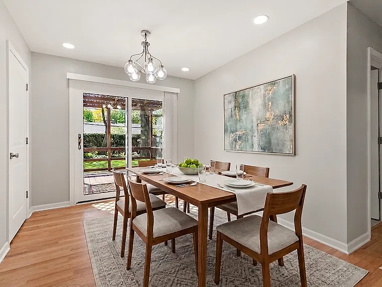 11920 S 74th Ave — Photo 10