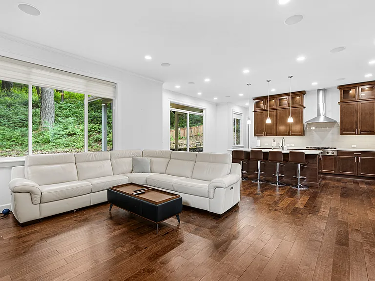 15315 NE Woodland Pl — Photo 15