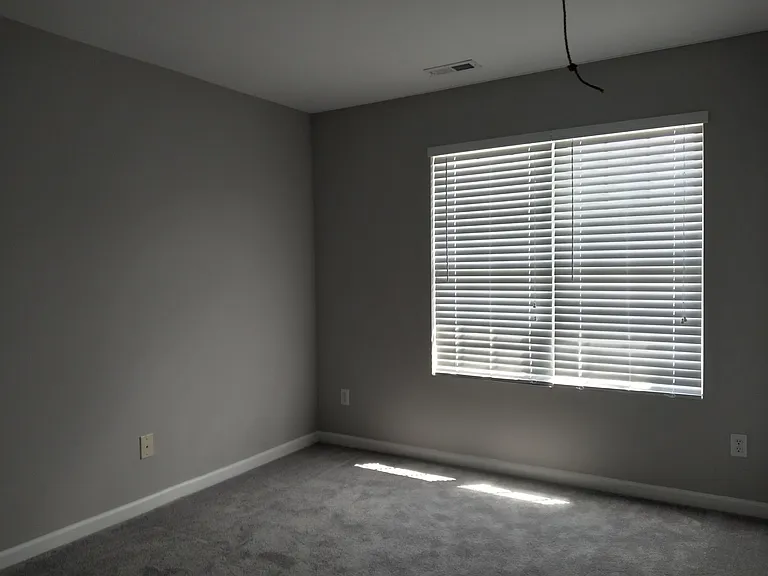 2829 Gross Ave — Photo 15