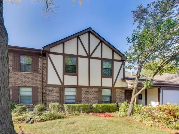 368 Southbury Ct APT D2, Schaumburg, IL 60193