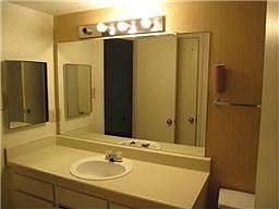 2nd image of 12380 Sandpiper Dr APT 206