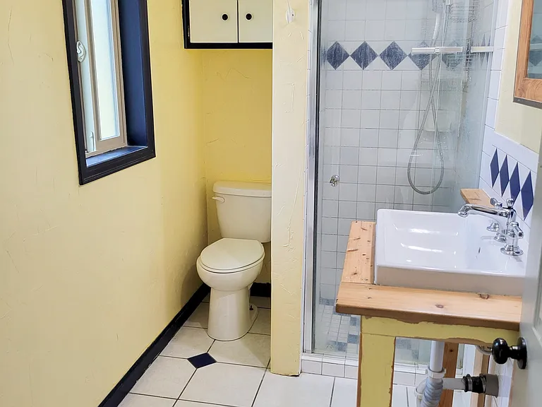 1108 W Entiat Ave #1 — Photo 8