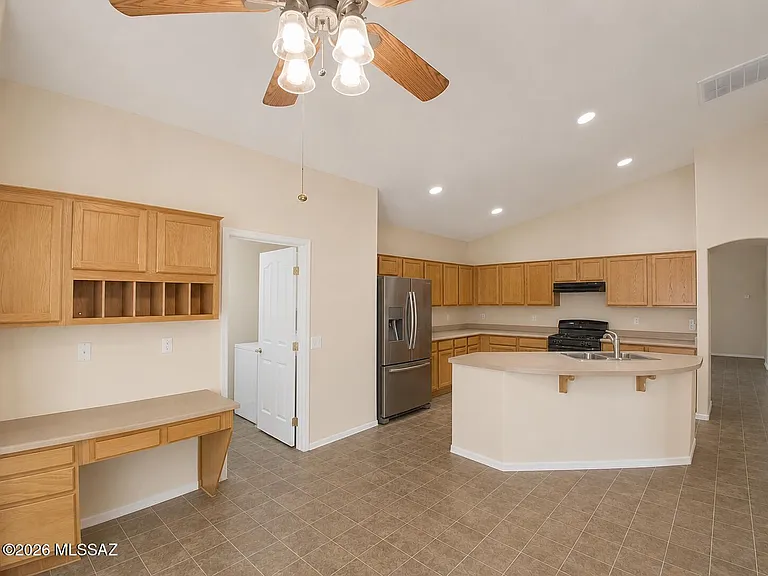 995 N Western Sunset Dr — Photo 8