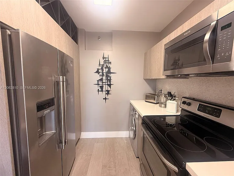100 Lincoln Rd #314-B — Photo 6