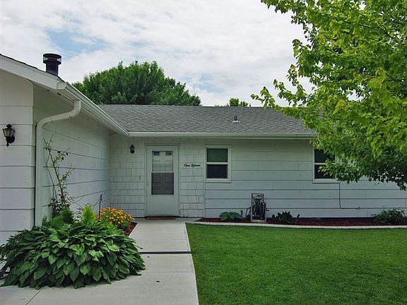 2nd image of 115 W Anita Ln