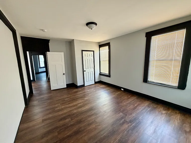 809 Brooks Ln #2 — Photo 17
